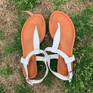 Gianni Bini white sandals